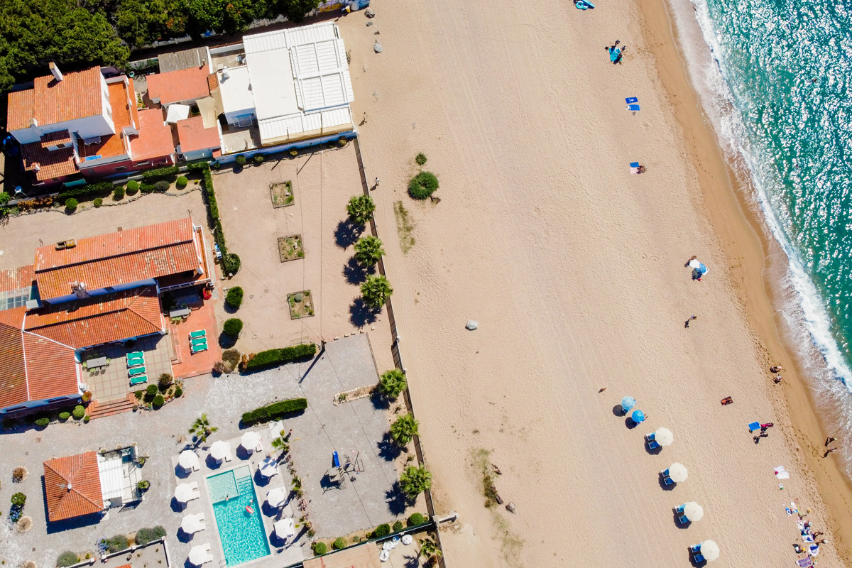 BEACHFRONT VILLAGE