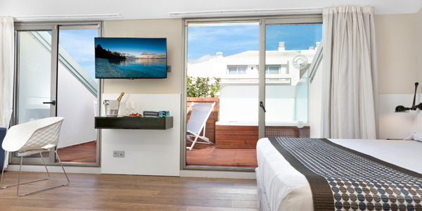 Junior Suite Room